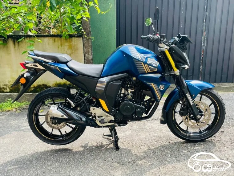 Yamaha FZ-S