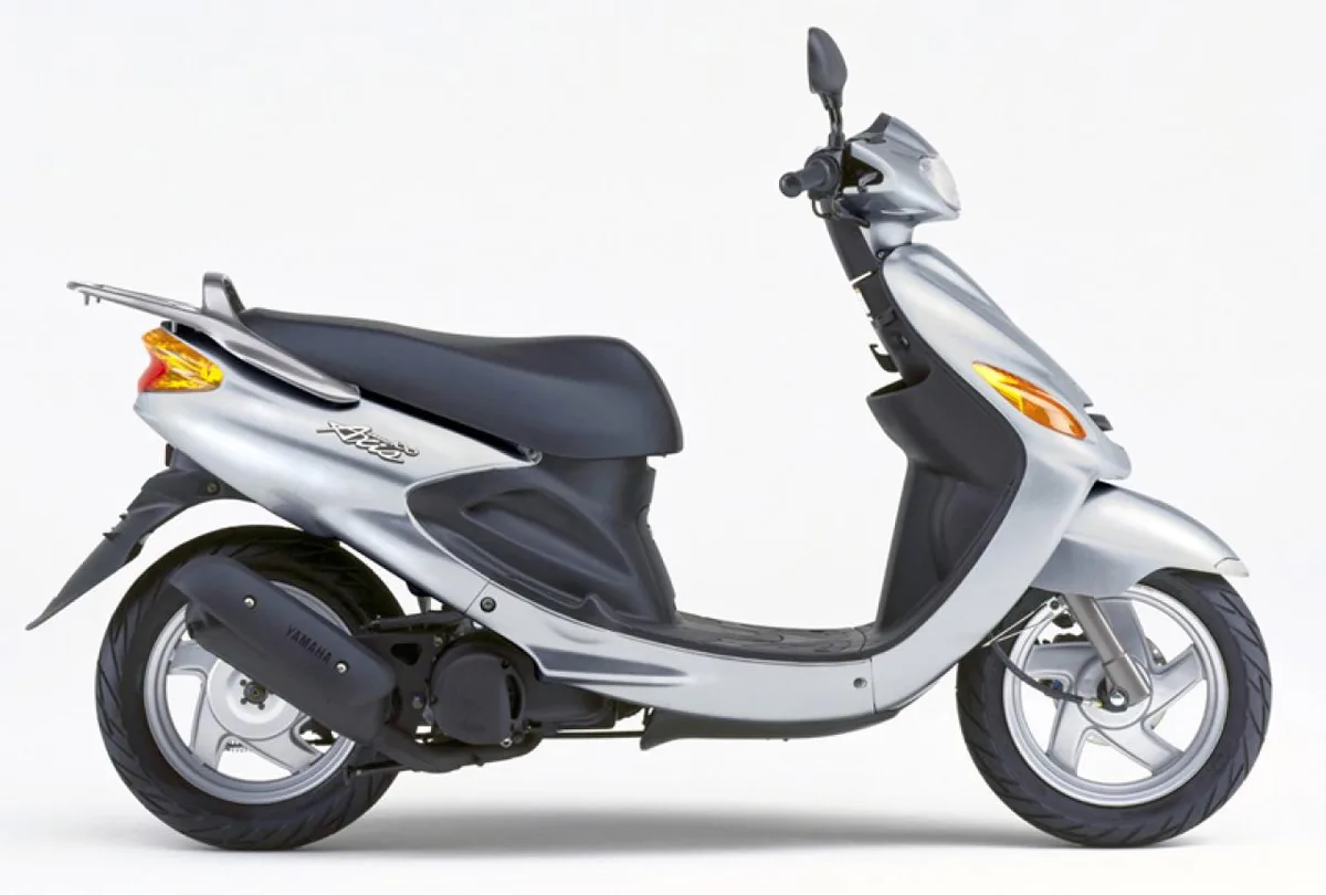 Yamaha Axis 100