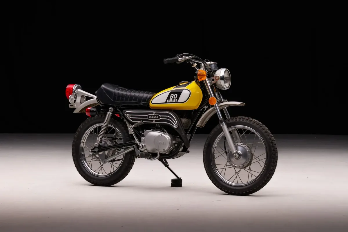 Yamaha B