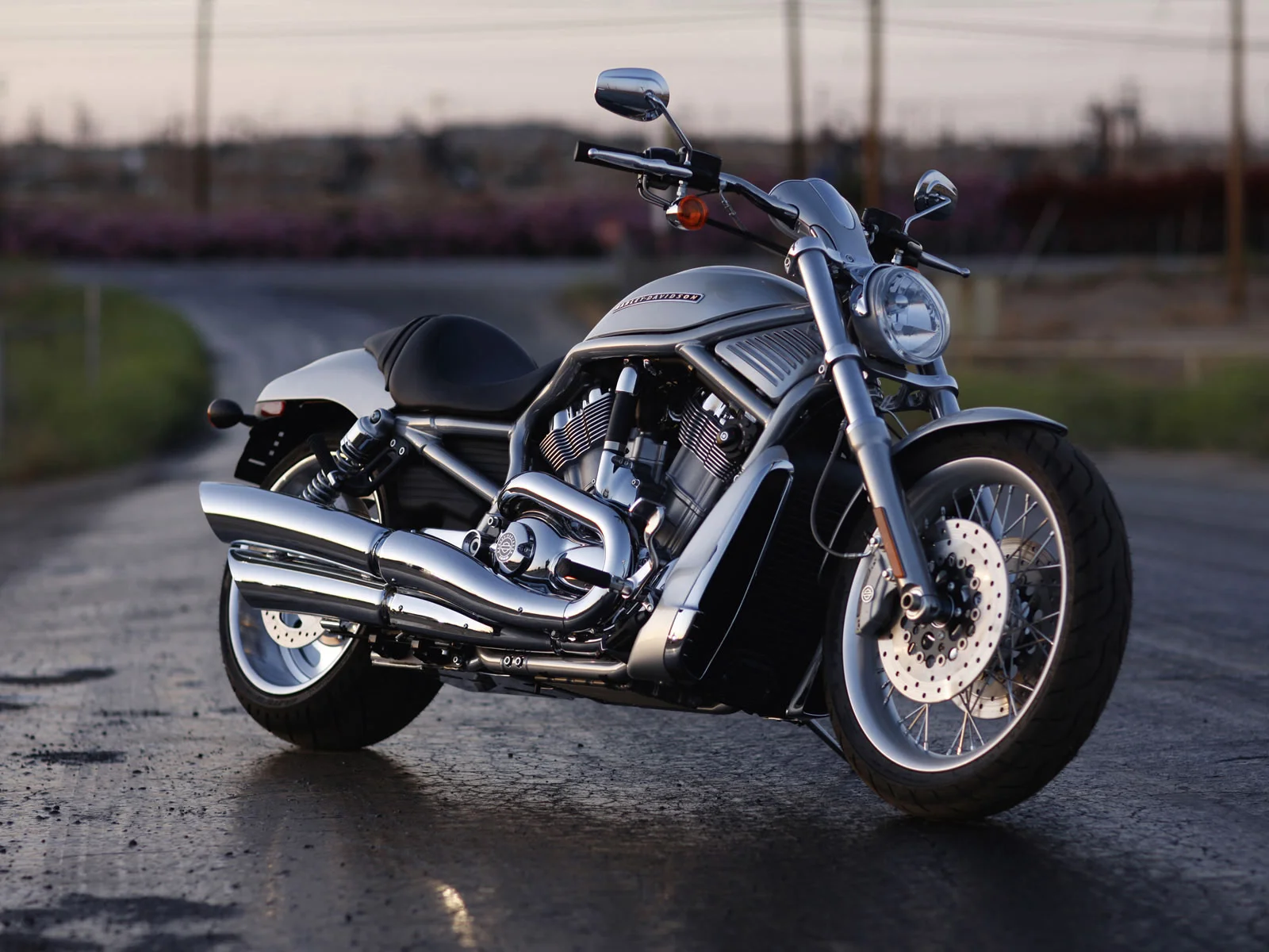 Harley-Davidson VRSCAW V-Rod