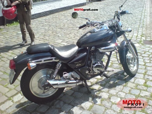 Daelim VT 125