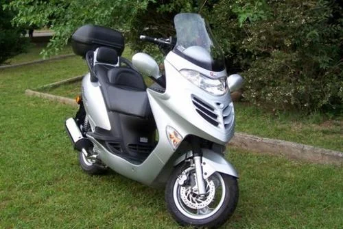 Kymco Dink 125