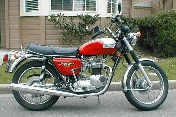 Triumph T 140 V Bonneville