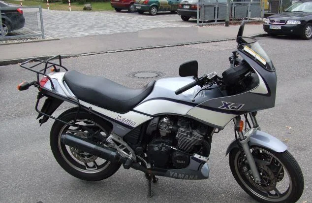 Yamaha XJ 600