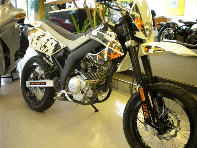 AJS JSM Trail 125 2010