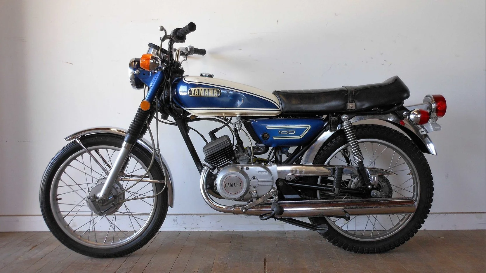 Yamaha LS 2