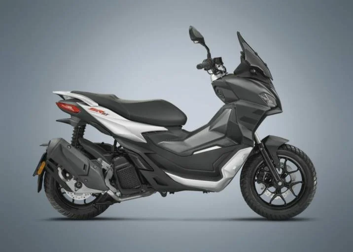 Aprilia SR GT 200