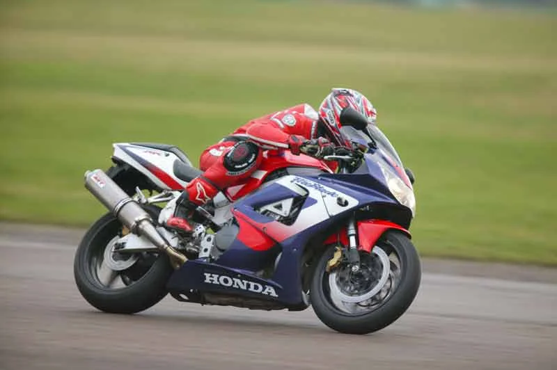 Honda CBR 900 RR Fireblade