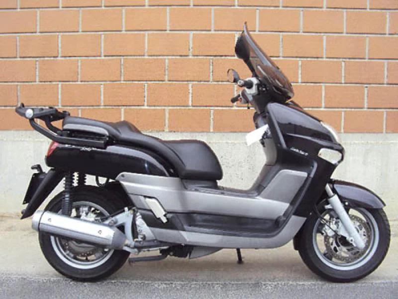 Yamaha Versity 300