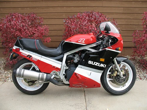 Suzuki GSX-R 750