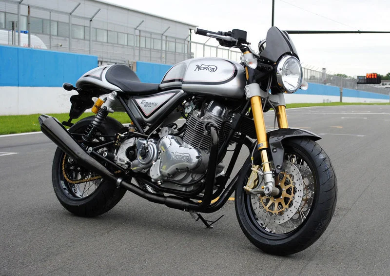 Norton Commando 961 SF 2013