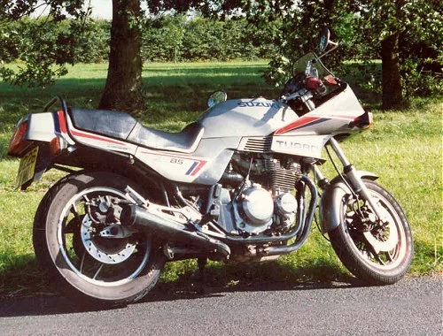 Suzuki GSX 750 E Silver Suzi