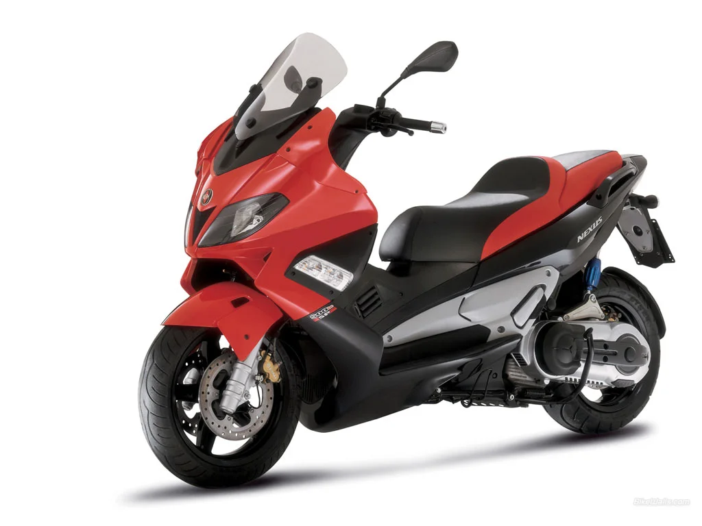 Gilera Nexus 500