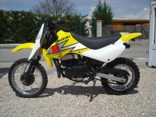 Suzuki JR 80