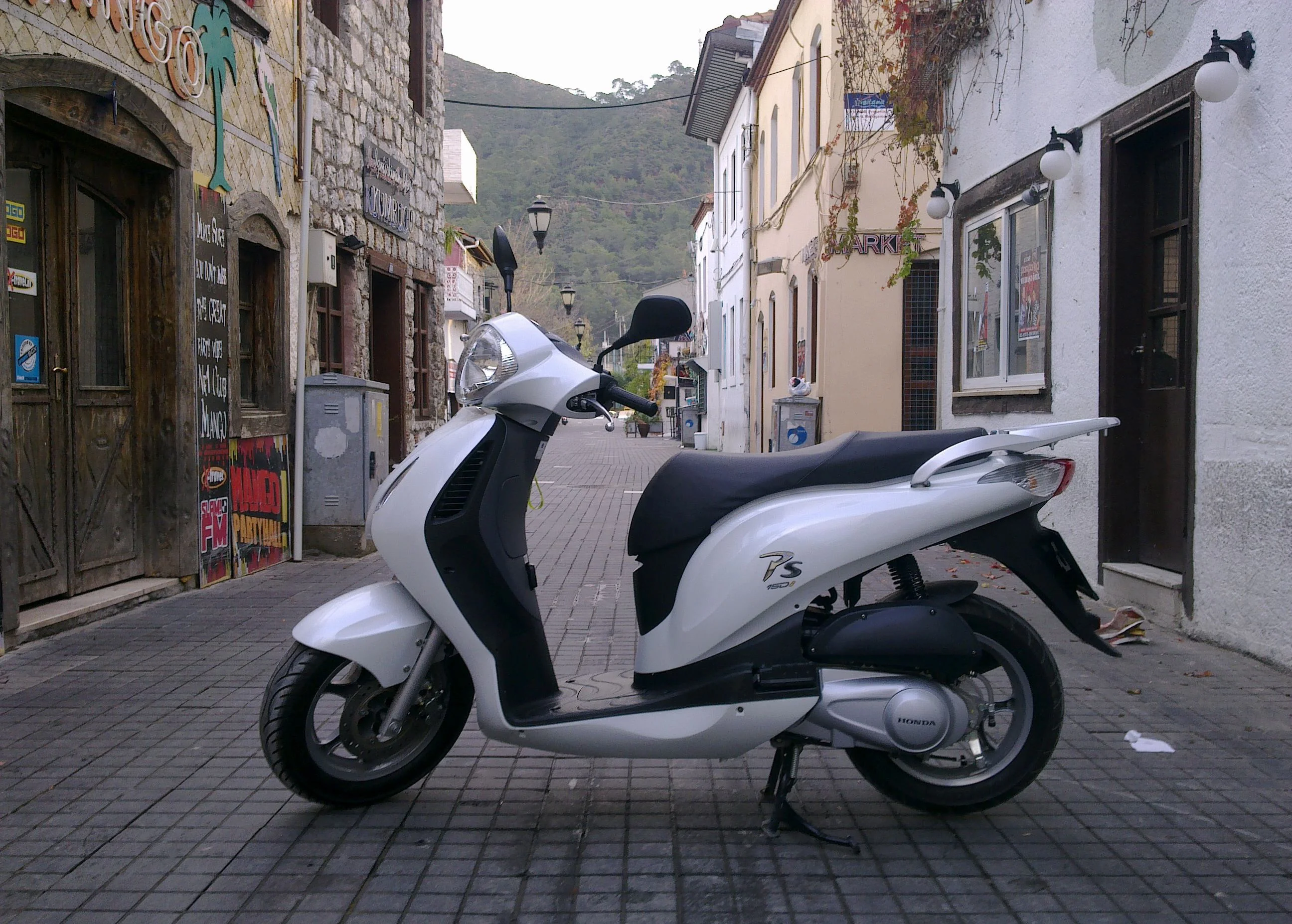 Honda PS150i