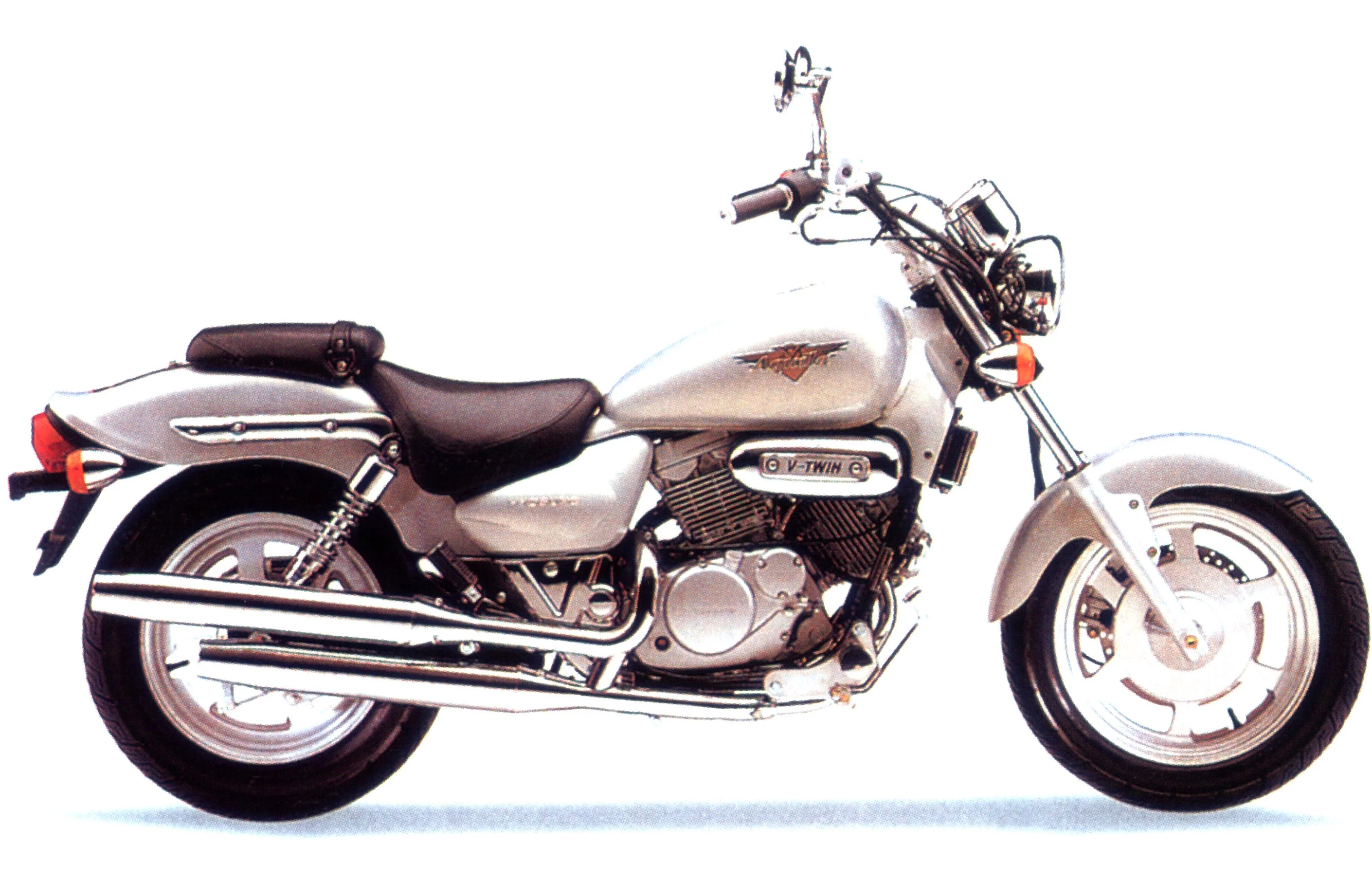 Hyosung GV 125 Aquila
