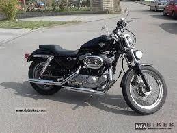 Harley-Davidson 883 Sportster Hugger