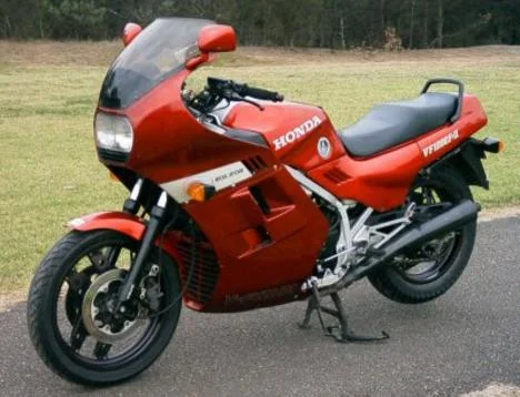 Honda VF 1000 F