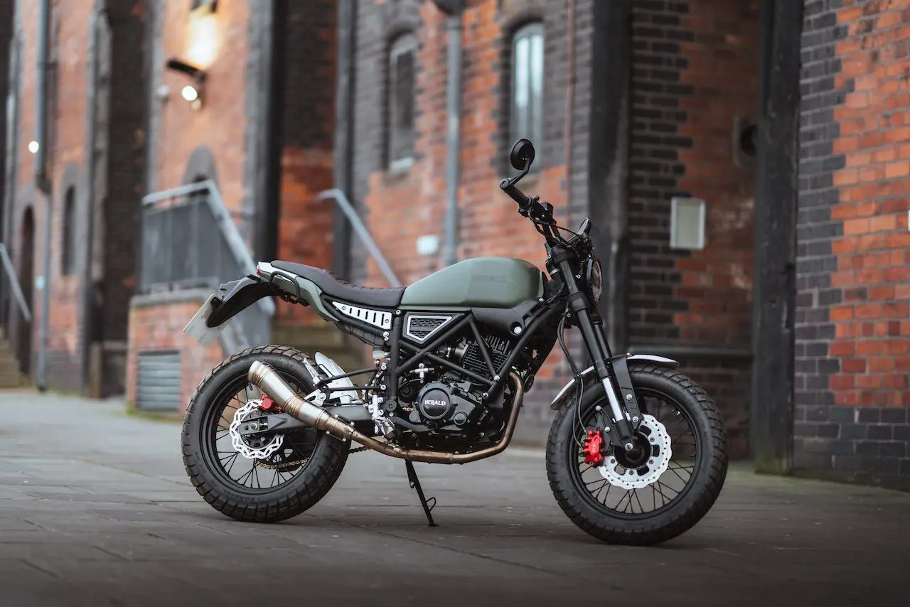 Herald Brat 125 2022