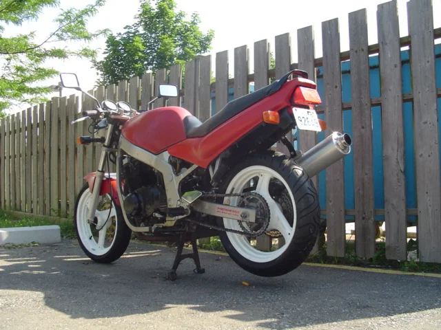 Suzuki GS 500 E