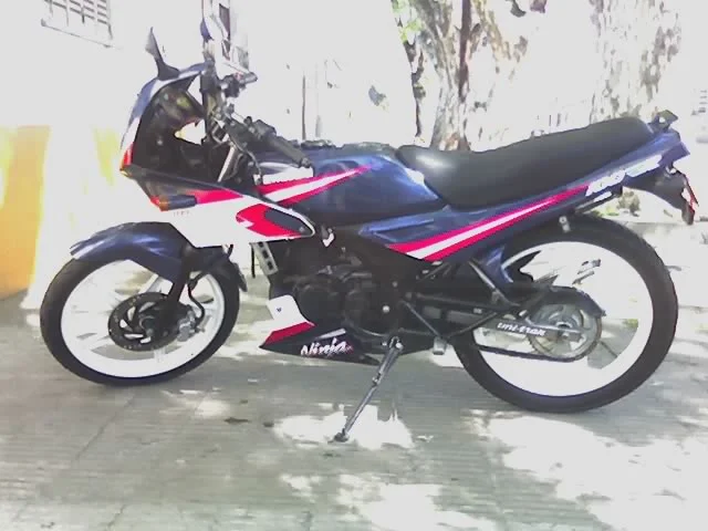 Kawasaki Ninja 100RR