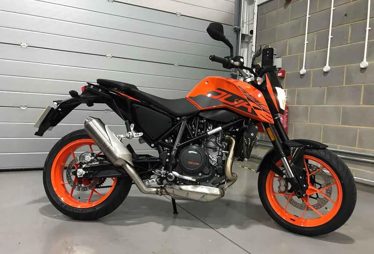 KTM 690 Duke
