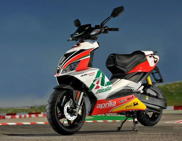 Aprilia SR 50 R Factory Replica SBK