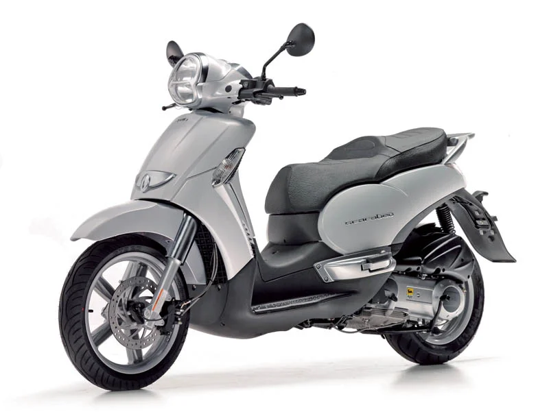 Aprilia Scarabeo 125