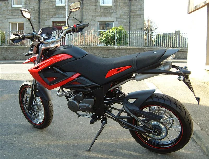 Megelli 125 s