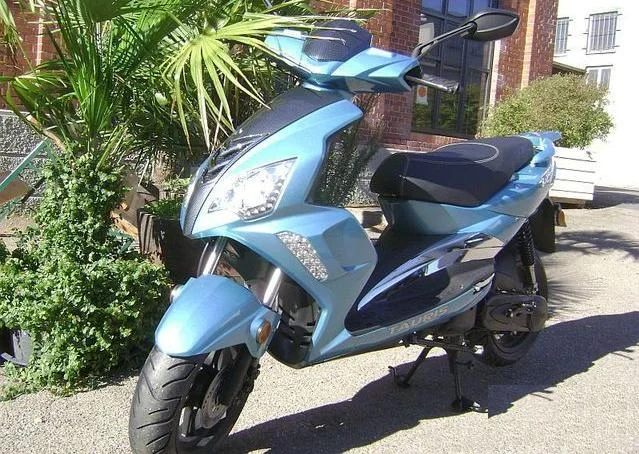 Tauris Strada 50 2T