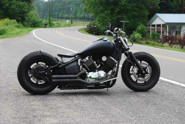 Yamaha V Star 1100 Custom