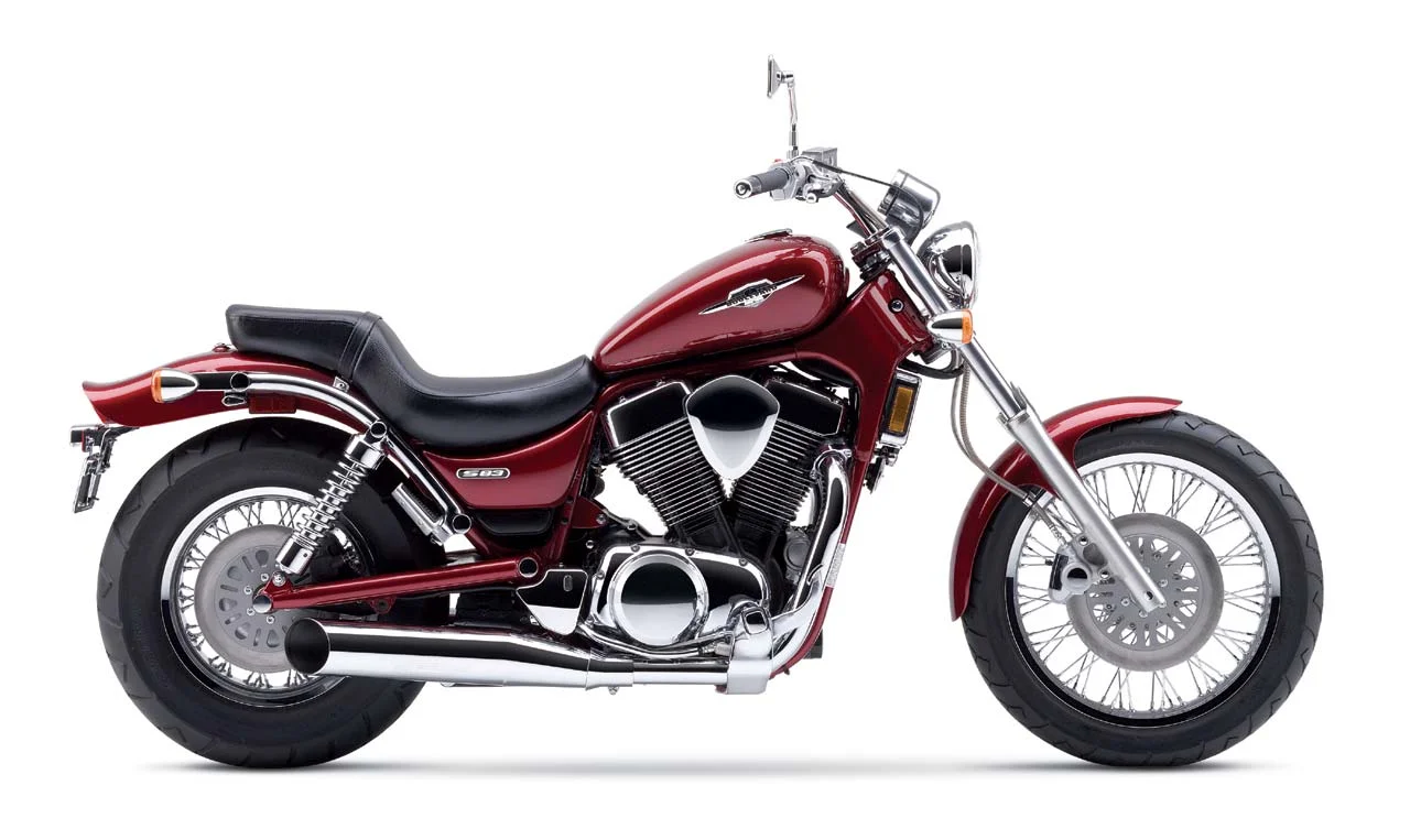 Suzuki Boulevard S83
