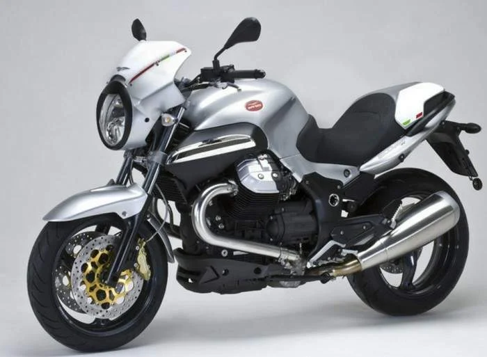 Moto Guzzi 1200 Sport