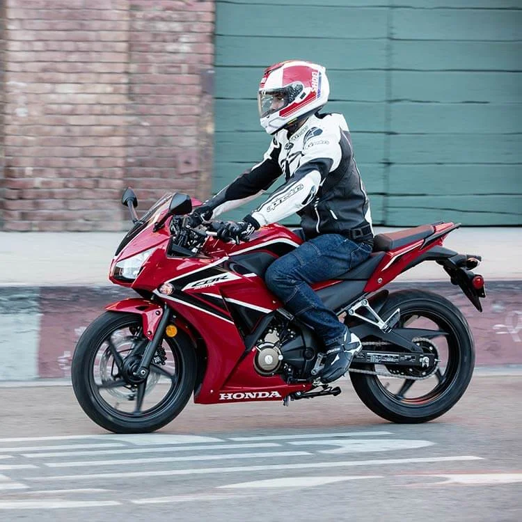 Honda CBR300R