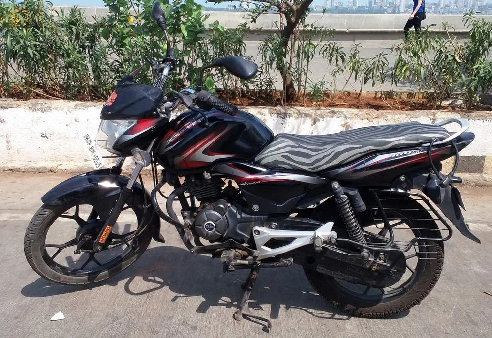 Bajaj Discover 100M