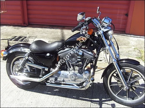 Harley-Davidson XLH Sportster 883 Standard
