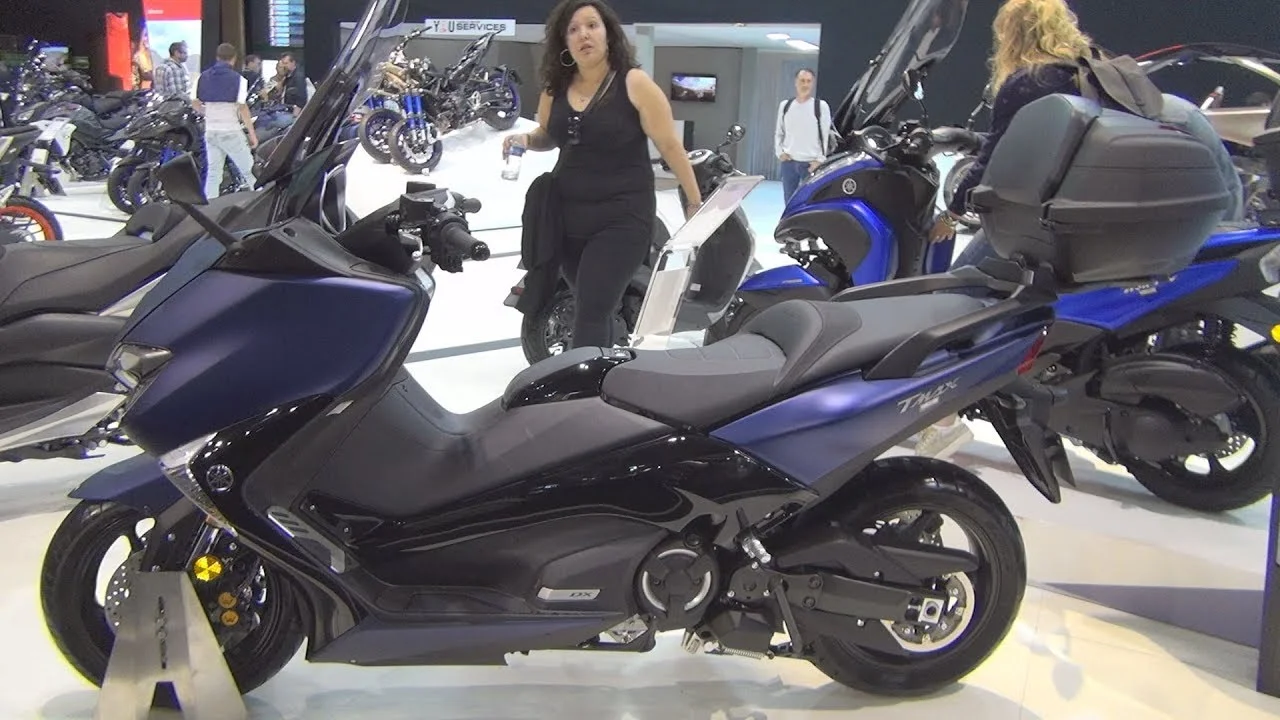 Yamaha TMAX DX