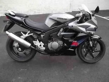 Hyosung GT125R