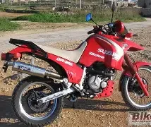 Suzuki DR Big 750 S (reduced effect)
