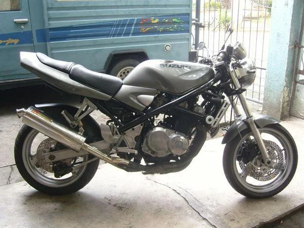Suzuki Bandit 400