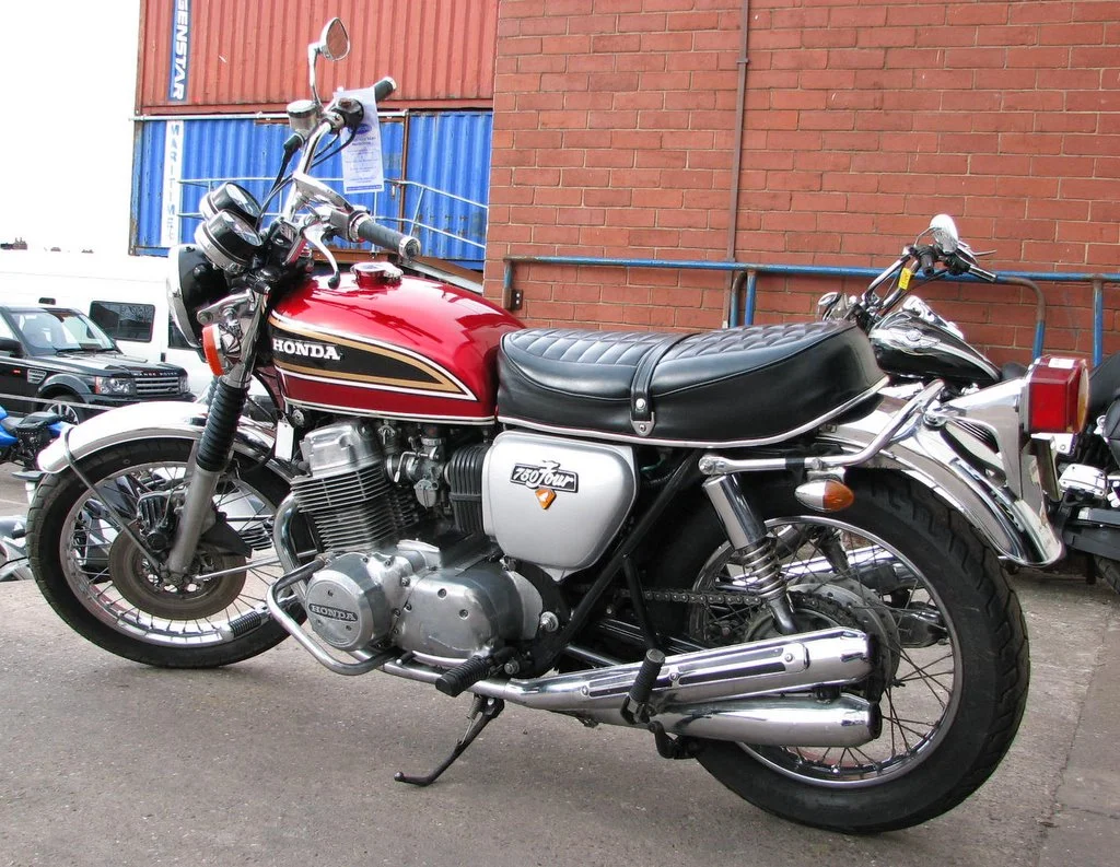 Honda CB 750 (reduced effect #2)