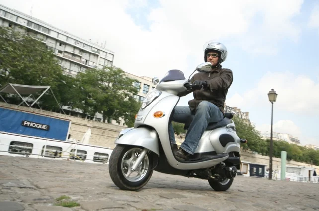 Linhai Eggy 125