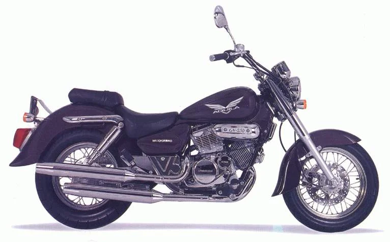 Hyosung GV 250 Aquila