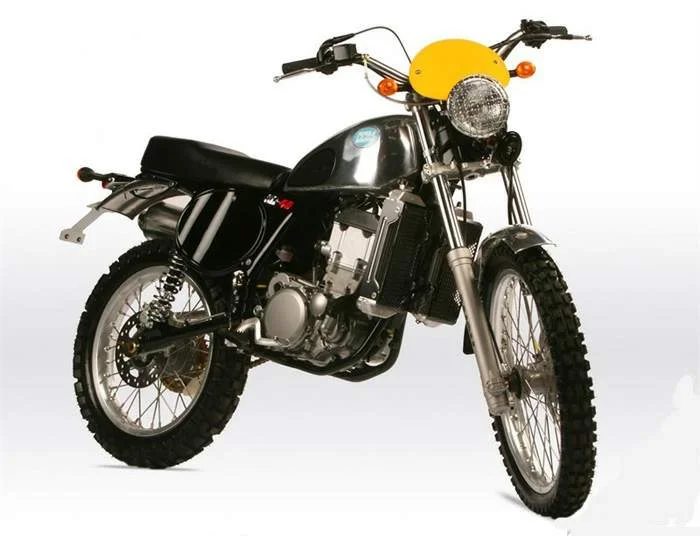 CCM SR-40