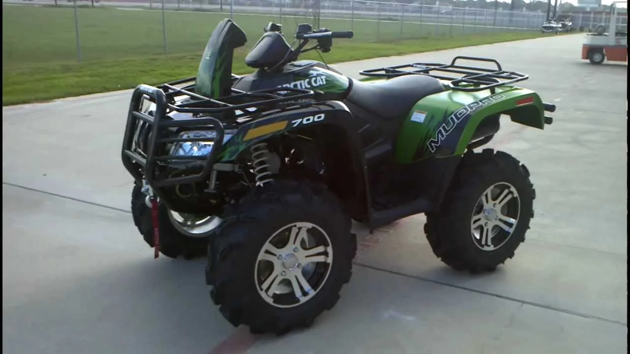 Arctic Cat MudPro 700i
