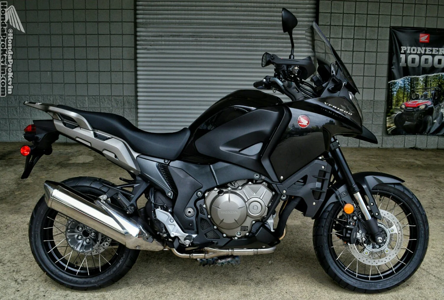 Honda VFR1200X Adventure
