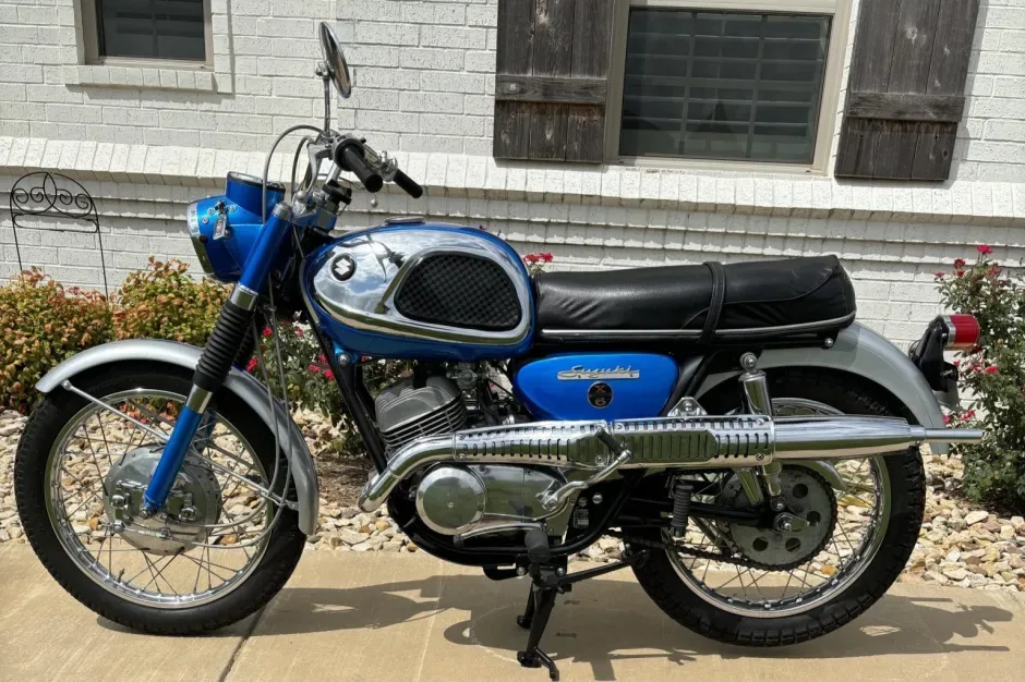 Suzuki TC 250