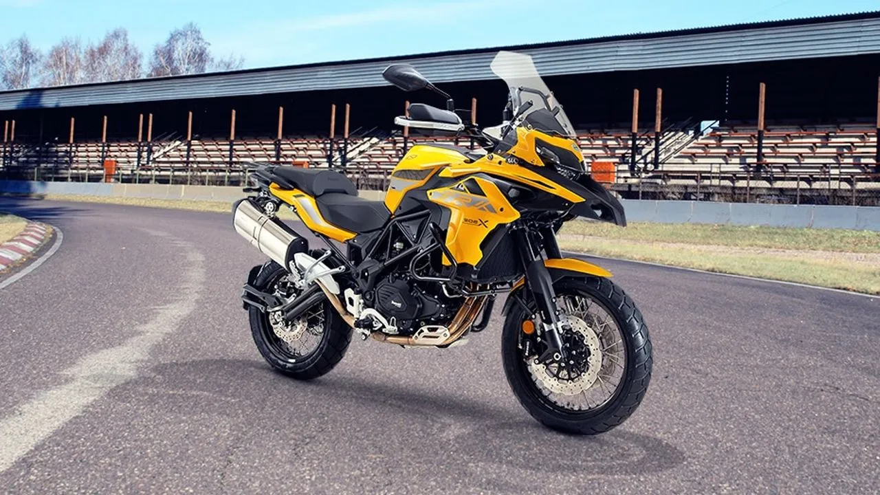Benelli TRK 251