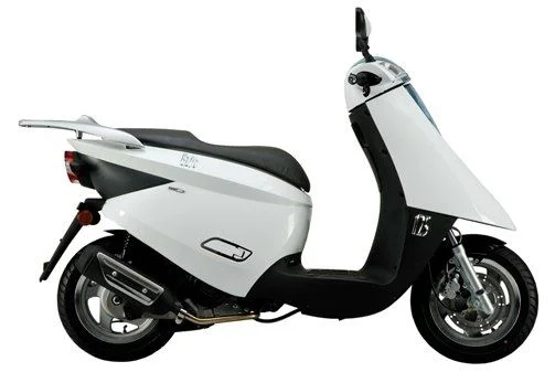 Nipponia Ezio 125