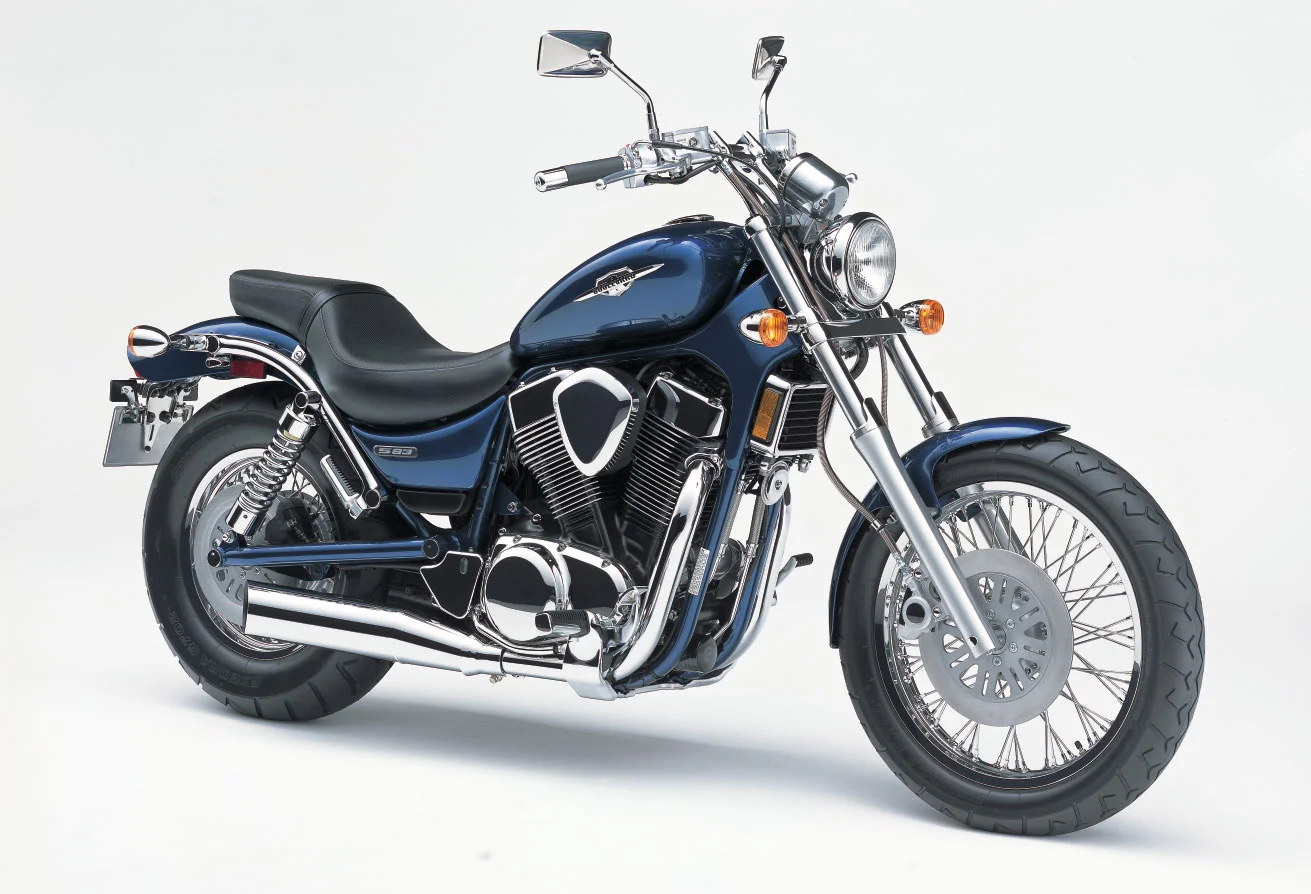 Suzuki Boulevard S83